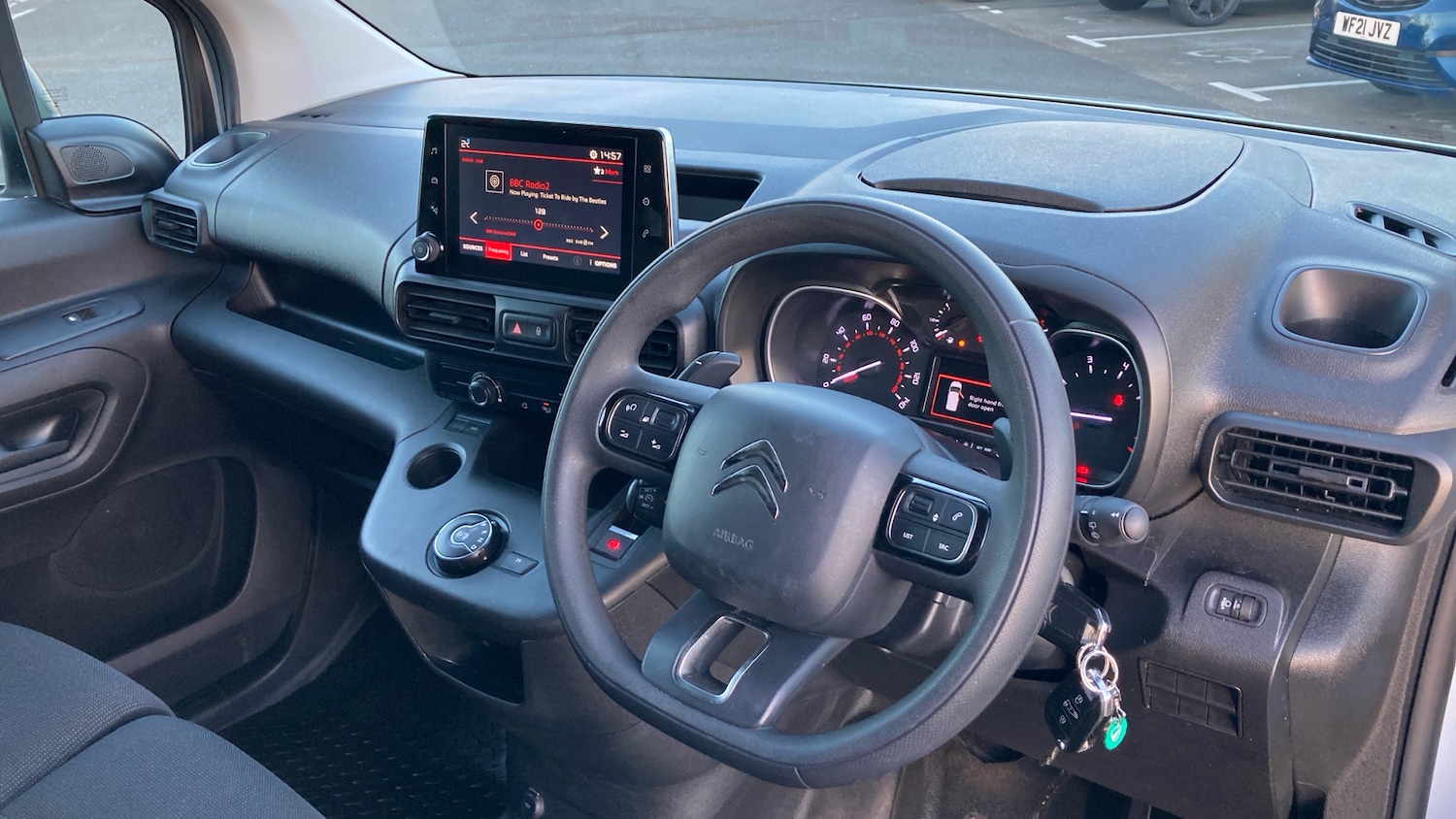 Used Citroen Berlingo 2023 for sale - 77107487: Photo 3