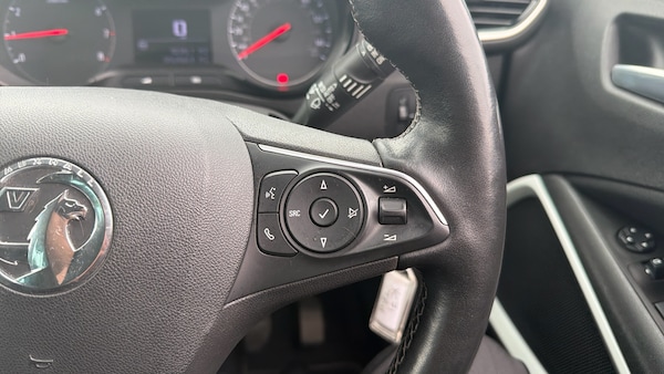 Used Vauxhall Crossland 2021 for sale - 76302859: Photo 31