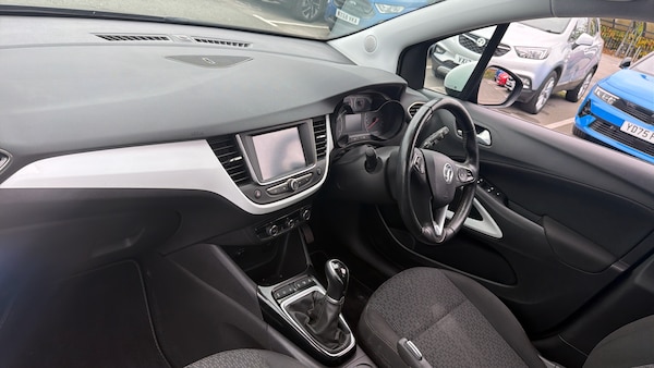 Used Vauxhall Crossland 2021 for sale - 76302859: Photo 9