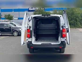 Used Vauxhall Vivaro 2025 for sale - 75147275: Photo