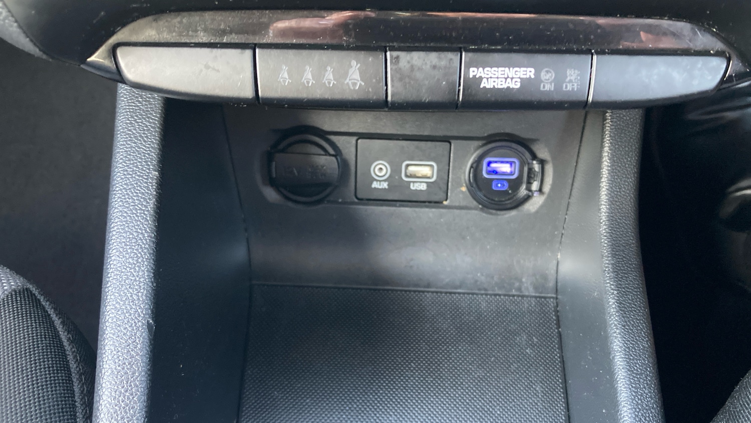 Used Hyundai i20 2019 for sale - 77774362: Photo 42