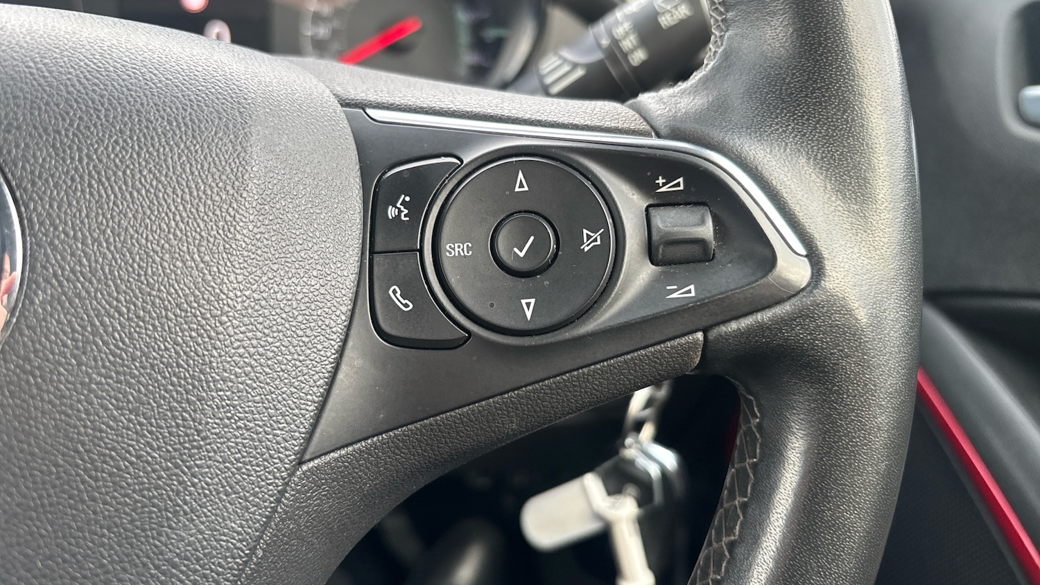 Used Vauxhall Crossland 2021 for sale - 76375704: Photo 19