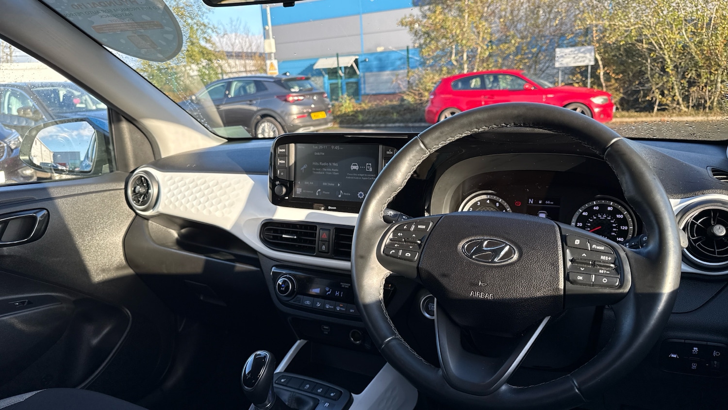 Used Hyundai i10 2022 for sale - 76681608: Photo 11