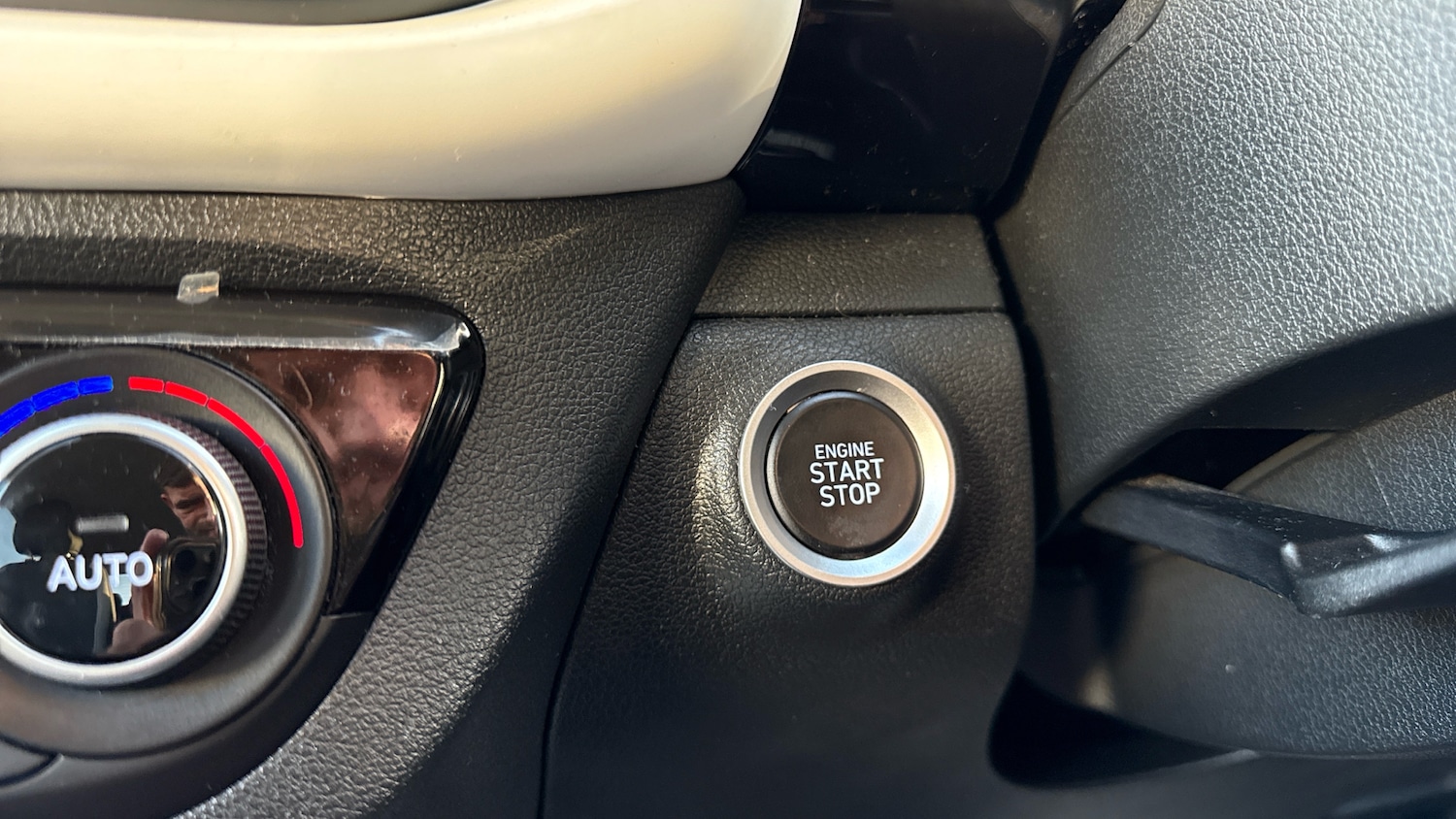 Used Hyundai i10 2022 for sale - 76681608: Photo 38