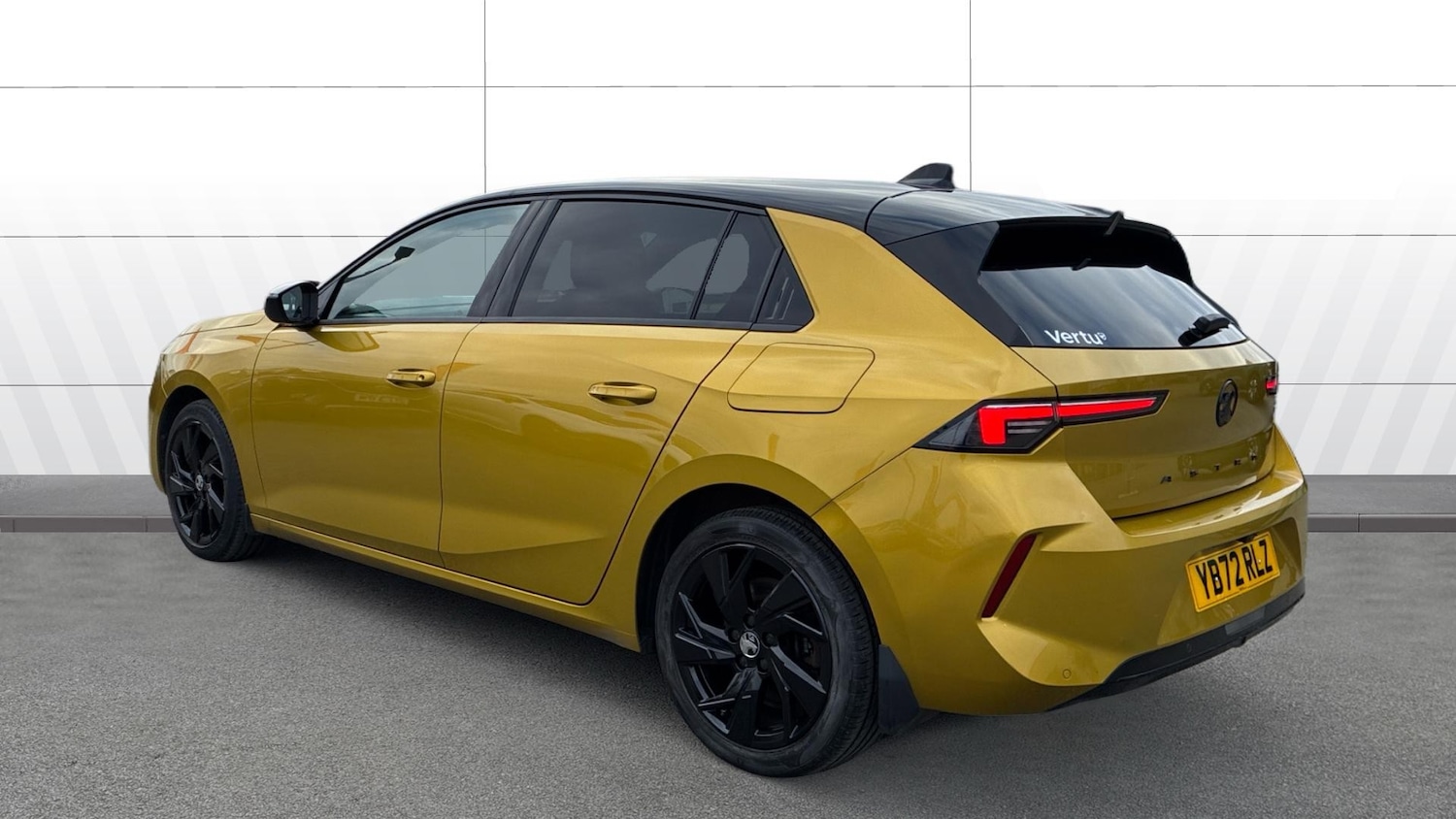 Used Vauxhall Astra 2022 for sale - 77061525: Photo 2