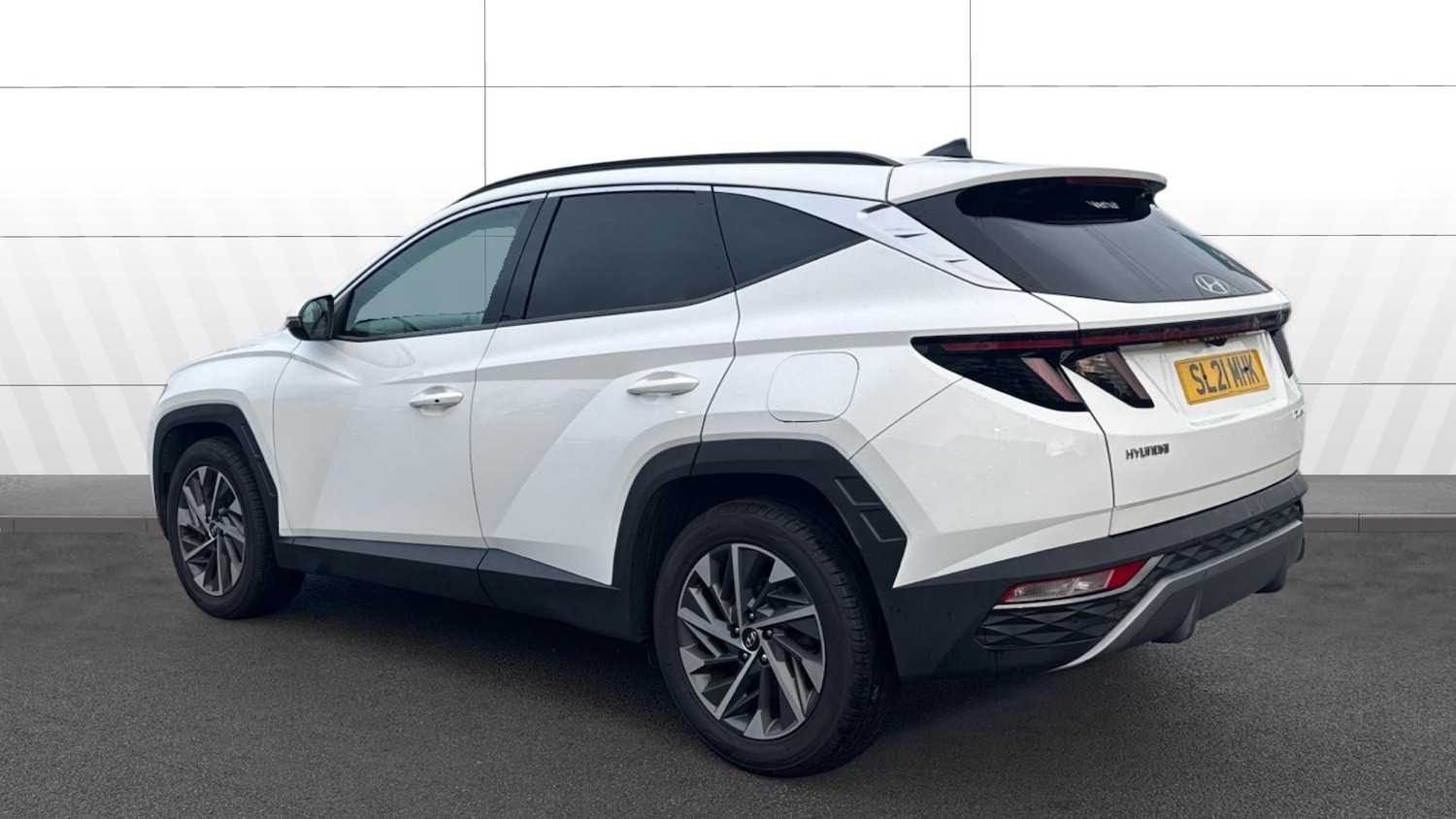 Used Hyundai TUCSON 2021 for sale - 77694056: Photo 2