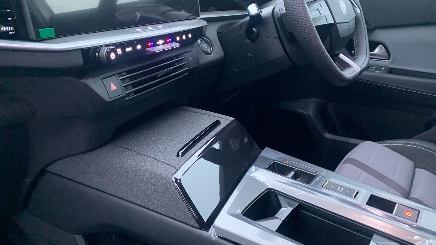 Used Vauxhall Grandland 2025 for sale - 78105435: Photo 13