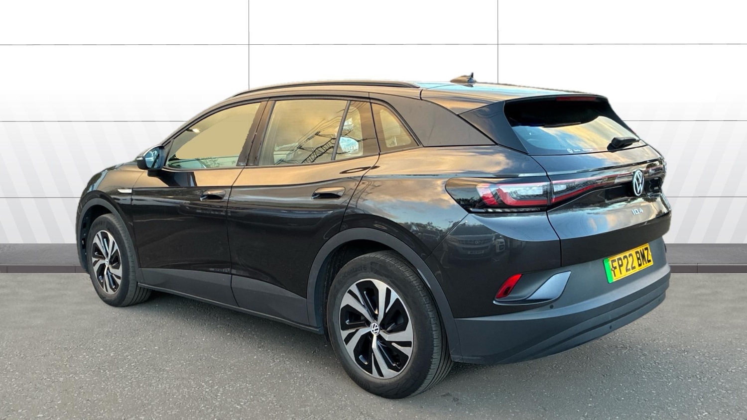 Used Volkswagen ID.4 2022 for sale - 76384916: Photo 2