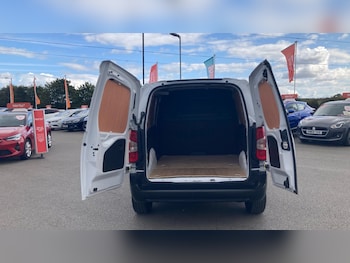 Used Vauxhall Combo 2024 for sale - 75778791: Photo