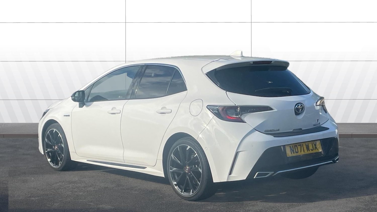 Used Toyota Corolla 2021 for sale - 76156534: Photo 2