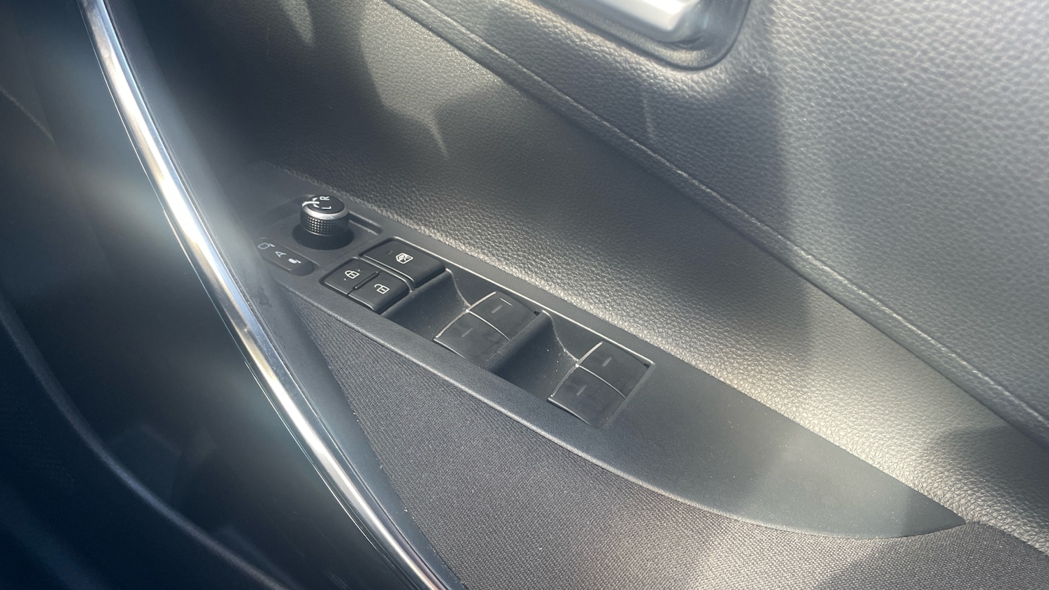 Used Toyota Corolla 2021 for sale - 76156534: Photo 34