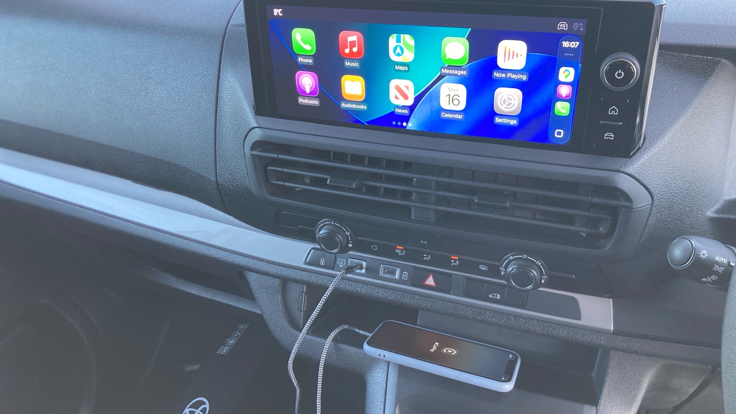 Used Toyota ProAce 2024 for sale - 77570508: Photo 42