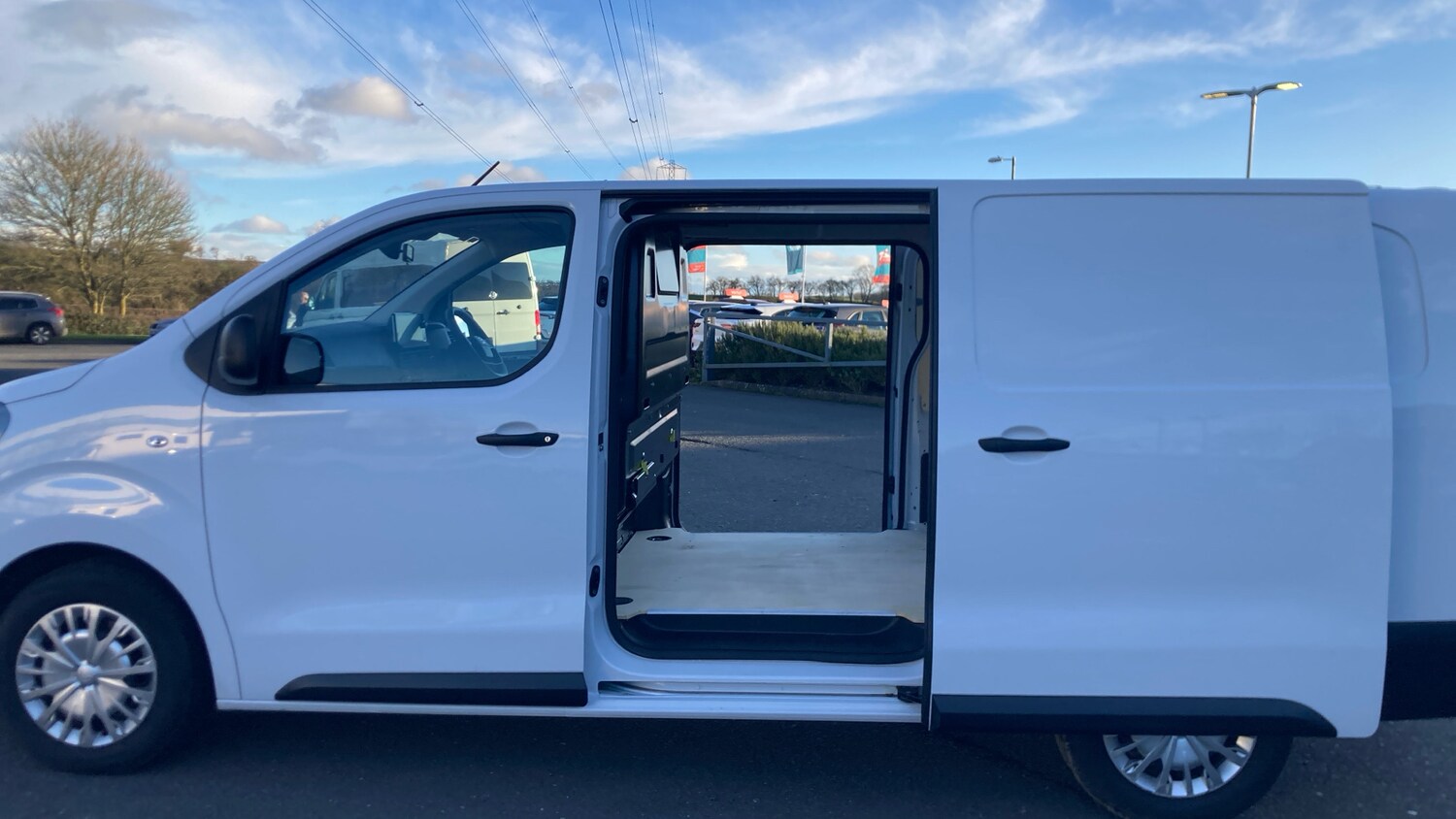 Used Toyota ProAce 2024 for sale - 77570508: Photo 5