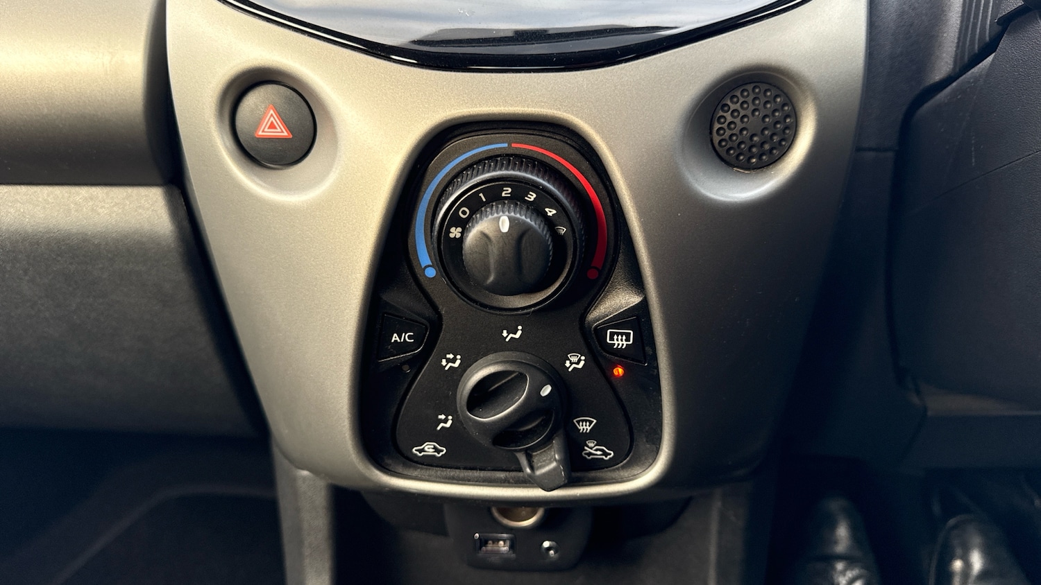 Used Citroen C1 2017 for sale - 77893176: Photo 30