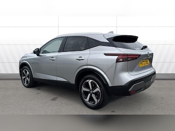 Used Nissan Qashqai 2022 for sale - 76302085: Photo 2