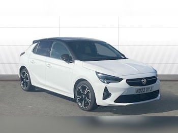 2022 (22) - 1.2 Turbo Ultimate 5dr Auto Petrol Hatchback
