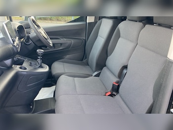 Used Vauxhall Combo 2023 for sale - 76263706: Photo 2