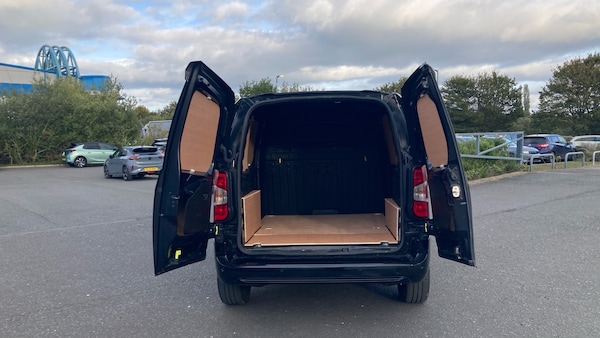 Used Vauxhall Combo 2023 for sale - 76263706: Photo 5
