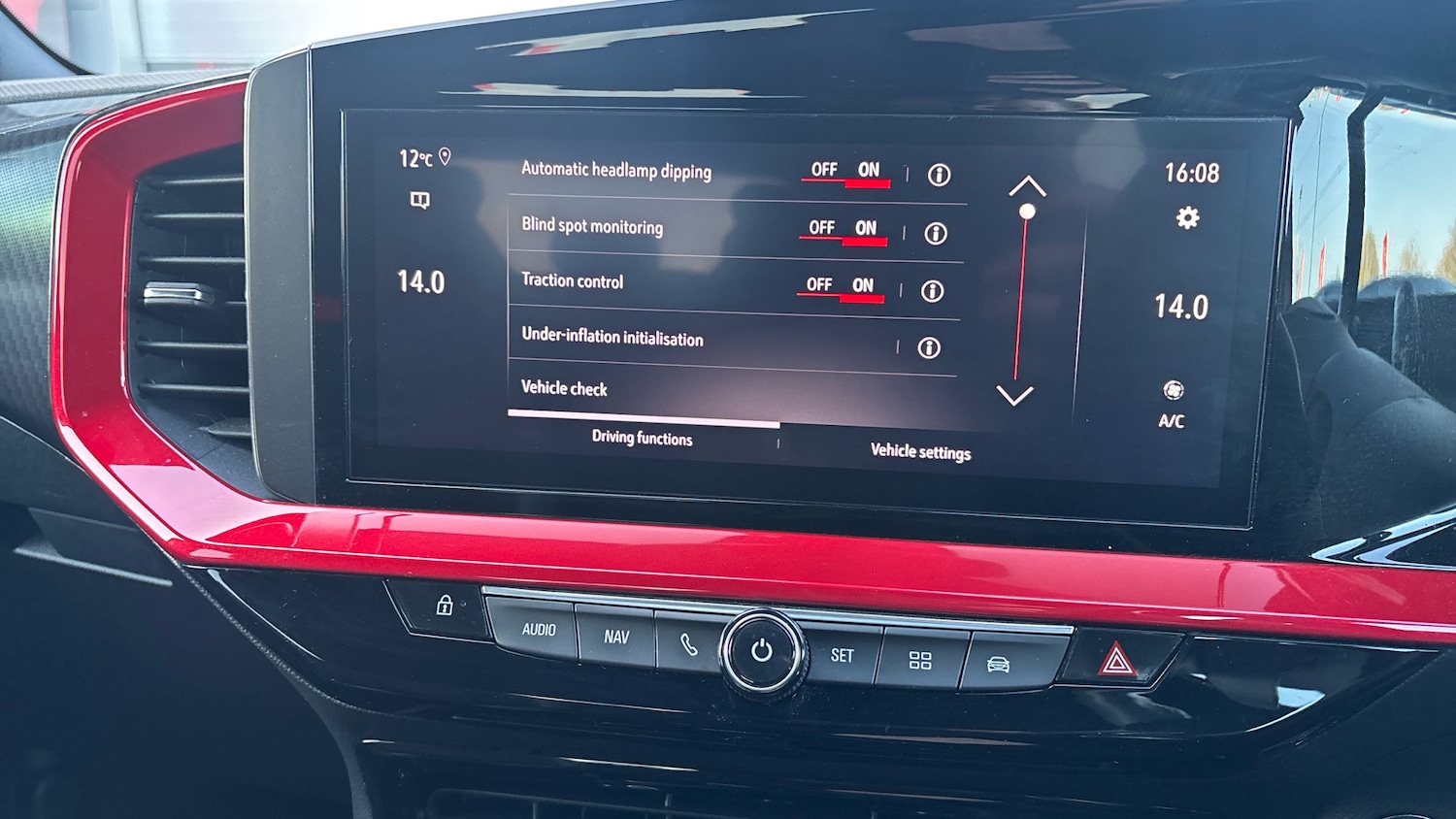 Used Vauxhall Mokka 2023 for sale - 78111917: Photo 36