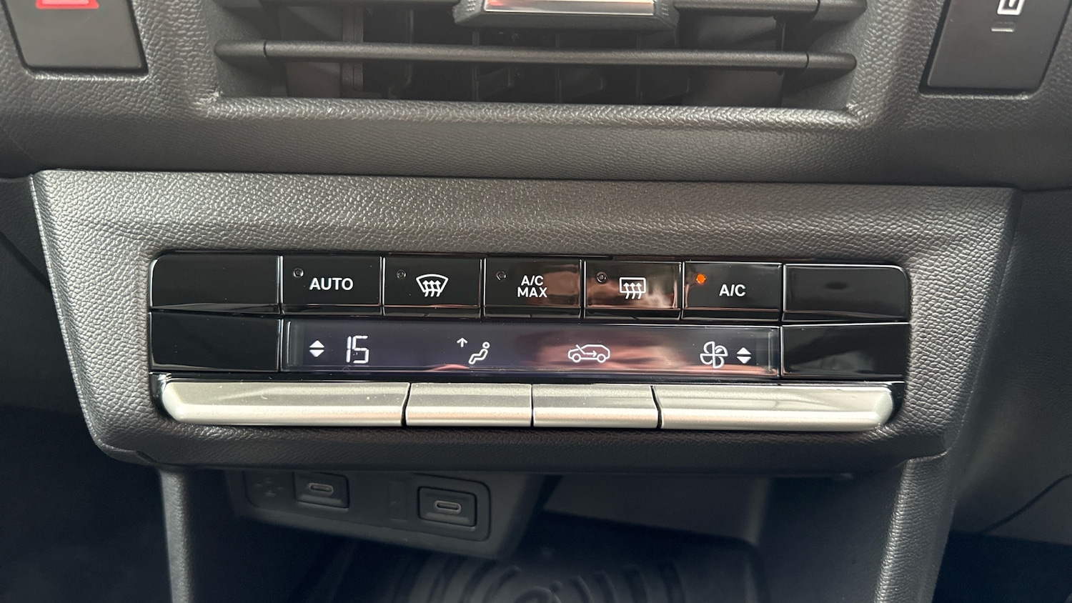 Used Vauxhall Frontera 2025 for sale - 77502561: Photo 36