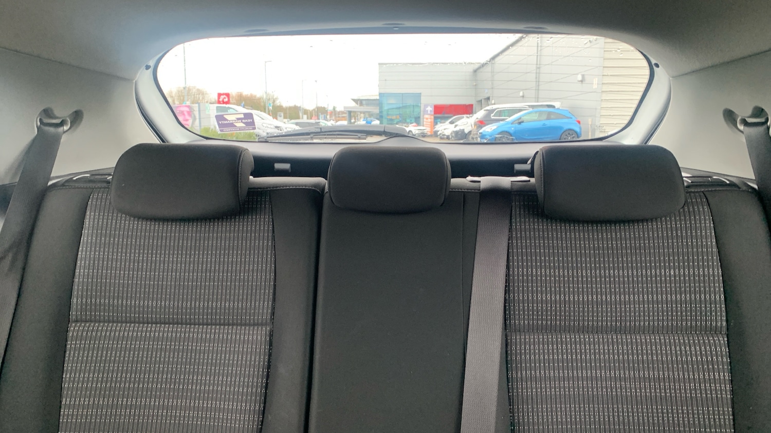 Used Kia Stonic 2024 for sale - 77543490: Photo 15