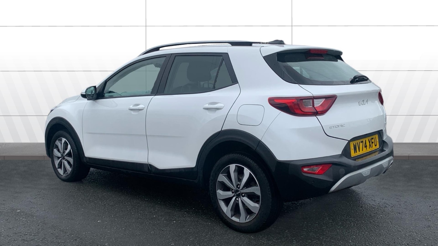 Used Kia Stonic 2024 for sale - 77543490: Photo 2