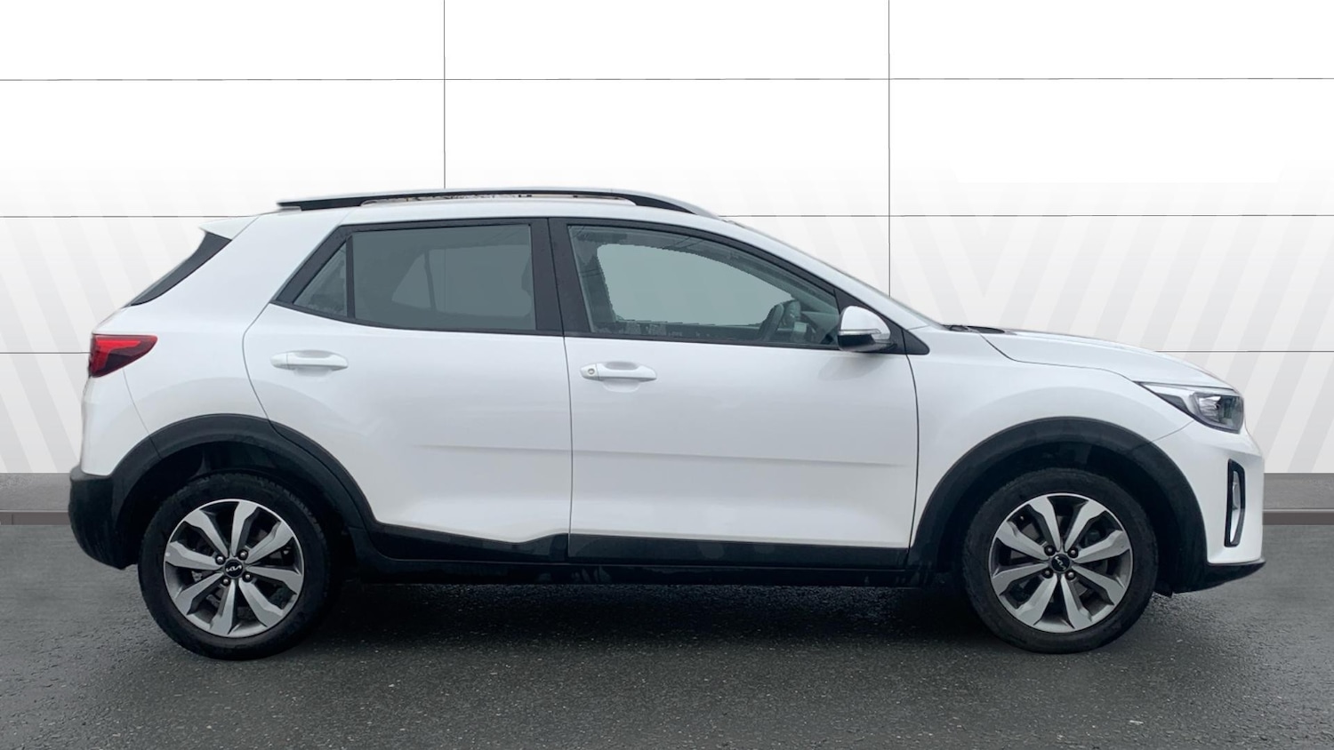 Used Kia Stonic 2024 for sale - 77543490: Photo 5