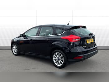 Used Ford Focus 2015 for sale - 79776344: Photo