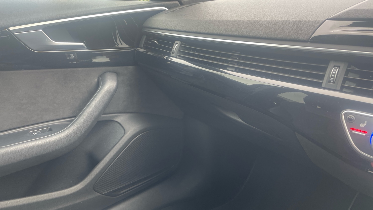 Used Audi A4 2020 for sale - 78144180: Photo 38