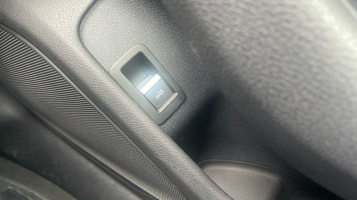 Used Audi A4 2020 for sale - 78144180: Photo 41