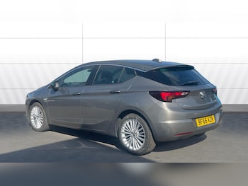 Used Vauxhall Astra 2017 for sale - 78325130: Photo