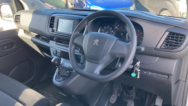 Used Peugeot Expert 2023 for sale - 76218664: Photo 2