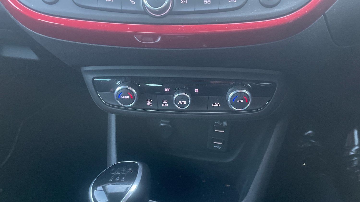 Used Vauxhall Crossland 2022 for sale - 76931566: Photo 23