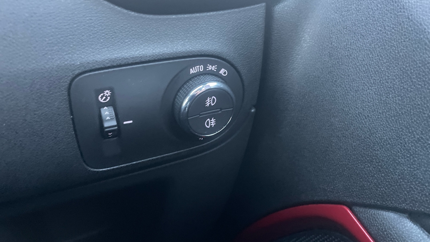 Used Vauxhall Crossland 2022 for sale - 76931566: Photo 29