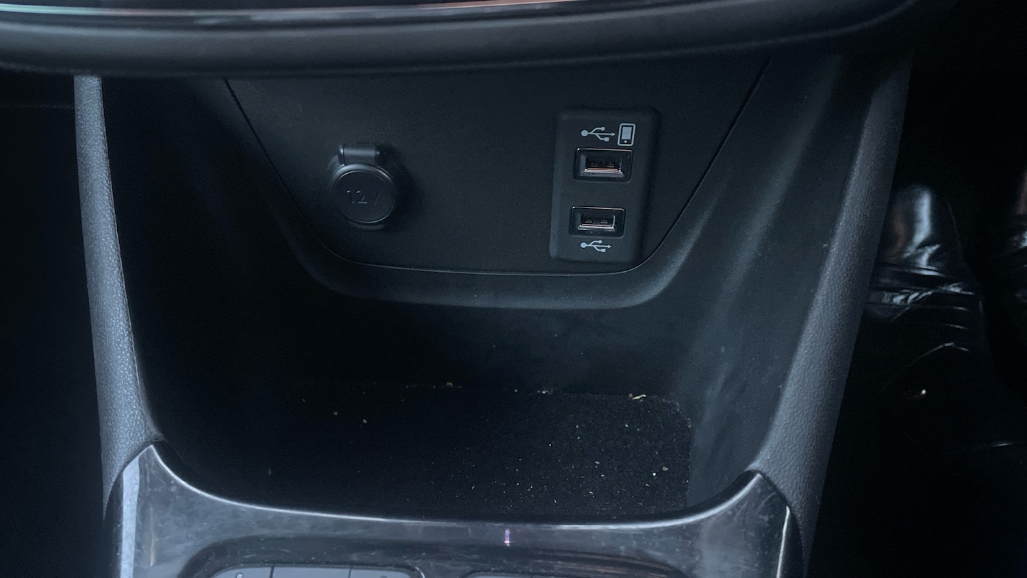 Used Vauxhall Crossland 2022 for sale - 76931566: Photo 31