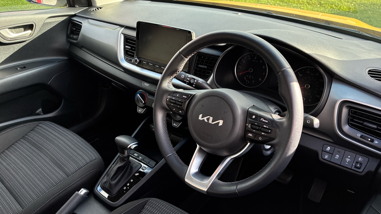 Used Kia Stonic 2025 for sale - 76127983: Photo 11
