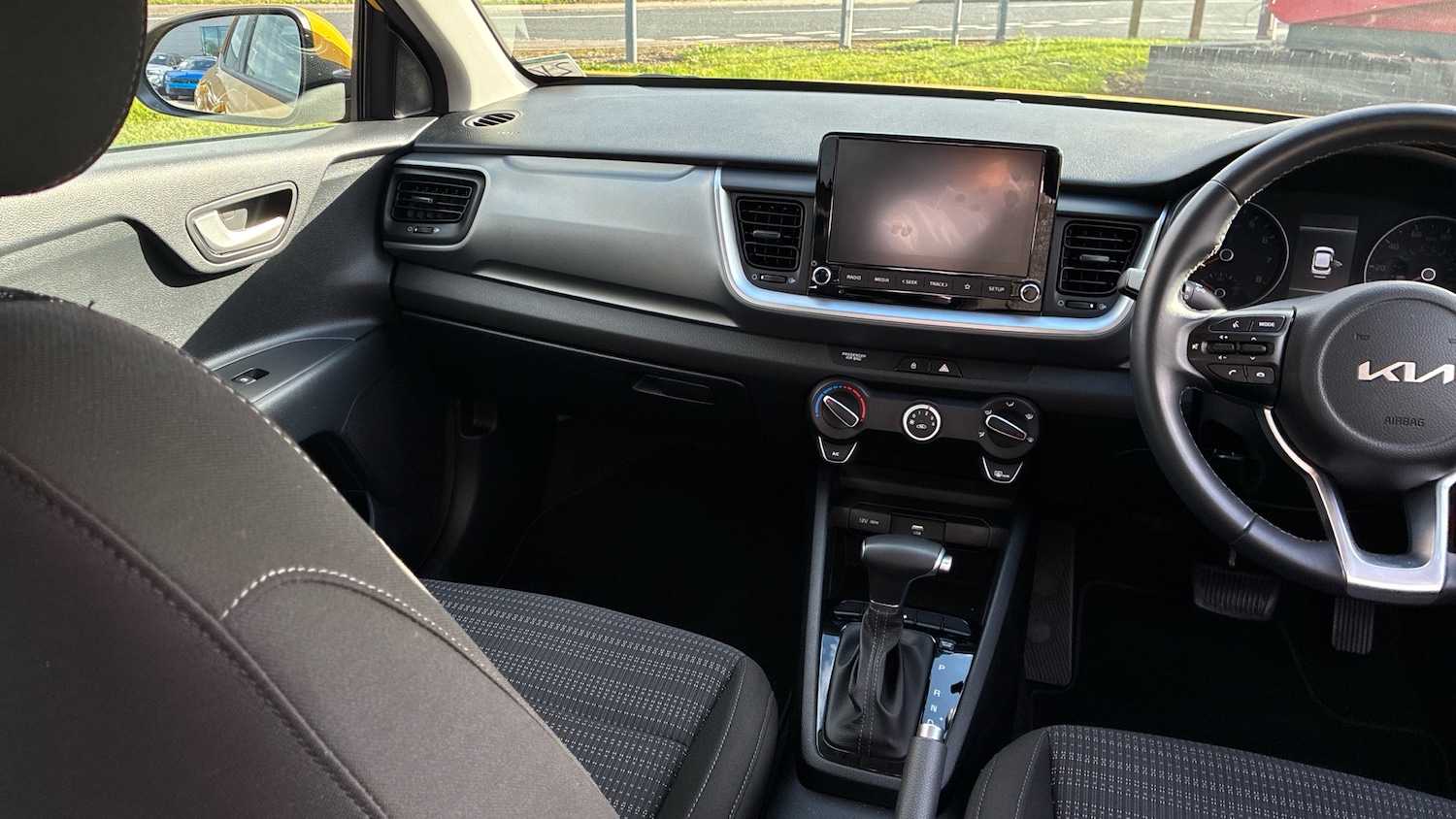 Used Kia Stonic 2025 for sale - 76127983: Photo 14