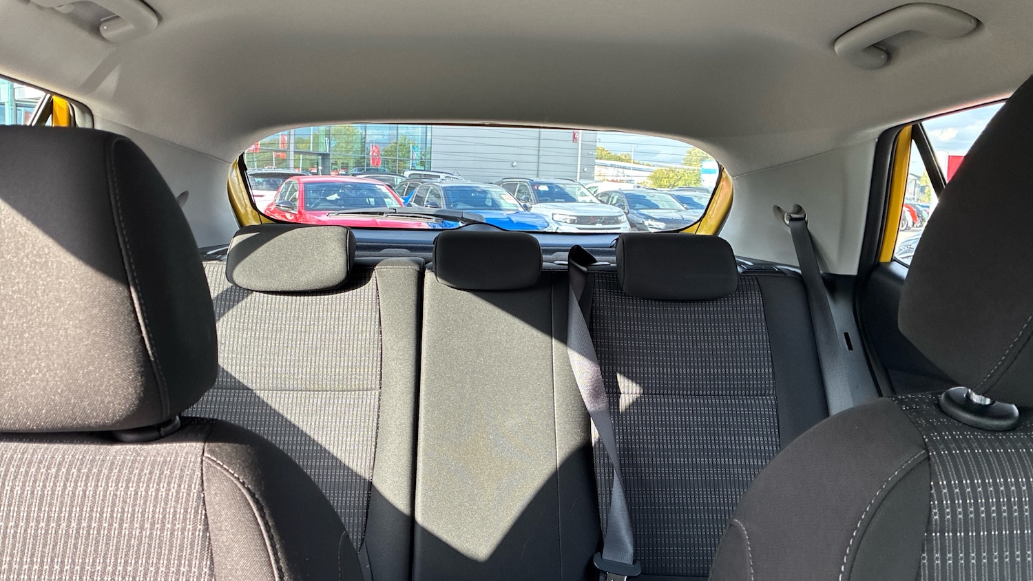 Used Kia Stonic 2025 for sale - 76127983: Photo 15
