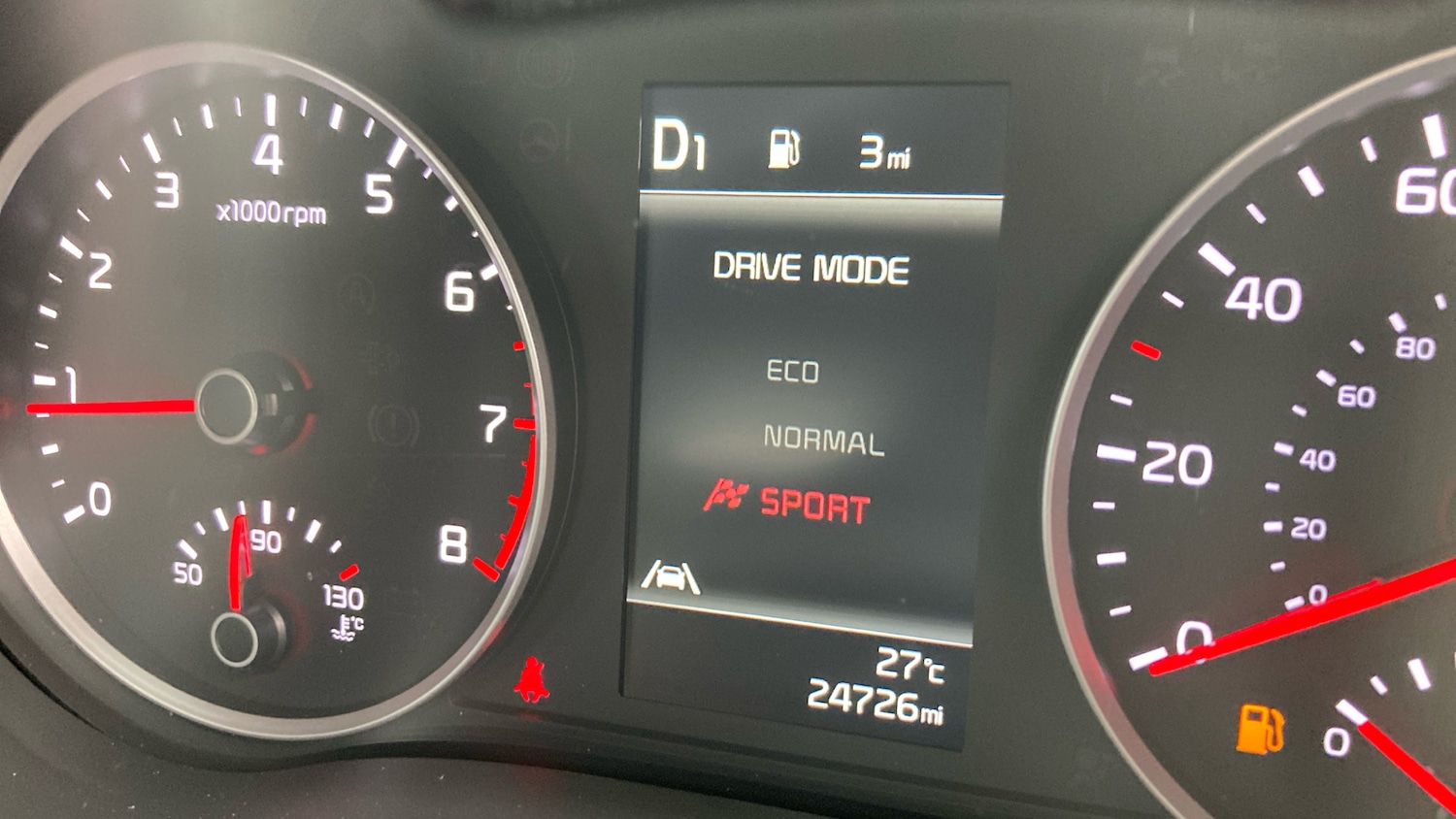 Used Kia Stonic 2025 for sale - 76127983: Photo 39