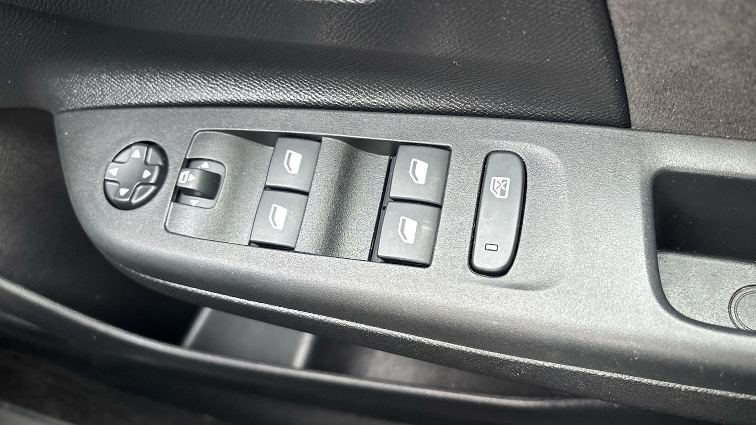 Used Vauxhall Corsa 2024 for sale - 77061524: Photo 25