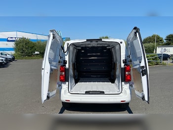 Used Vauxhall Vivaro 2026 for sale - 79073413: Photo