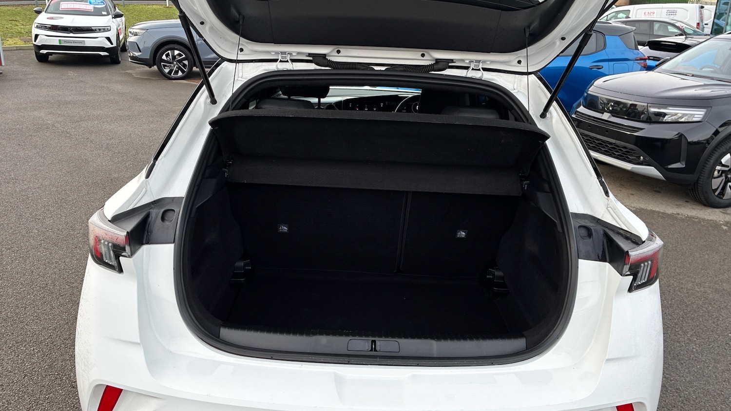 Used Vauxhall Mokka 2024 for sale - 77167907: Photo 4