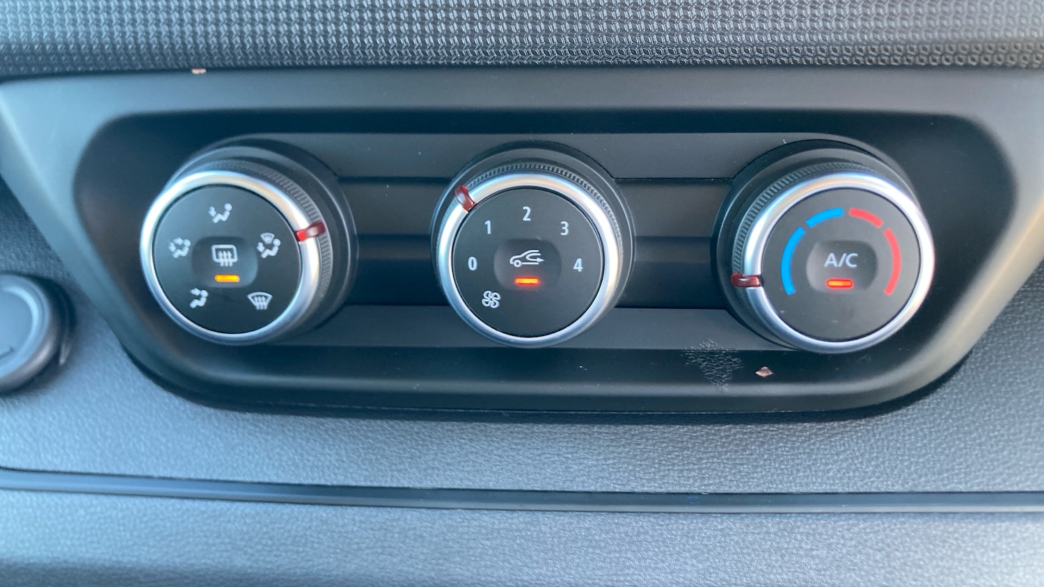 Used Renault Trafic 2024 for sale - 77917073: Photo 43