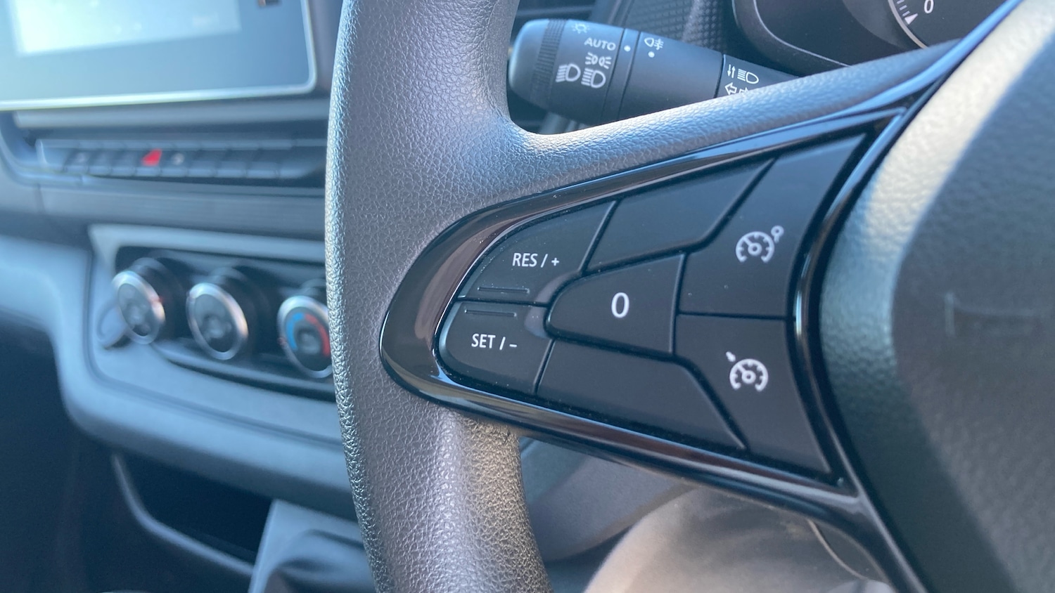 Used Renault Trafic 2024 for sale - 77917073: Photo 44