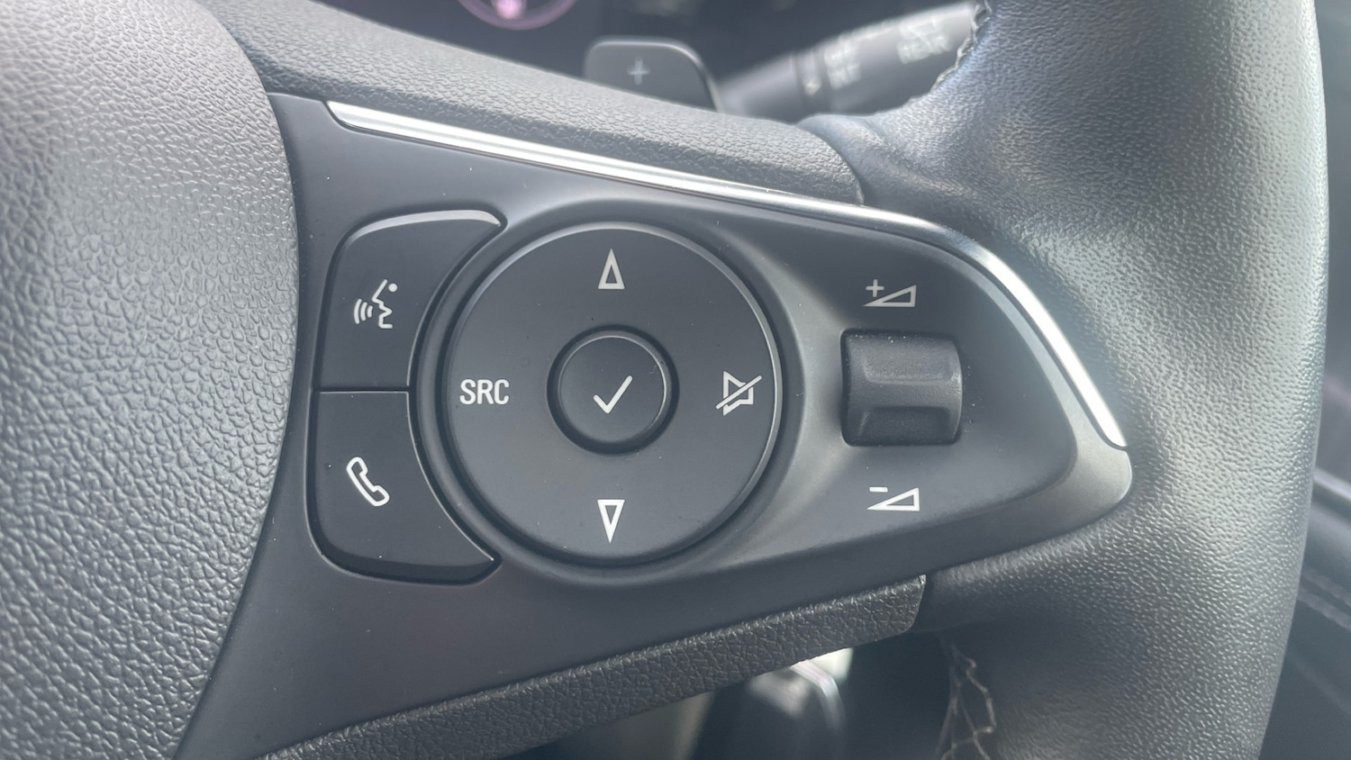 Used Vauxhall Mokka 2023 for sale - 77900878: Photo 25