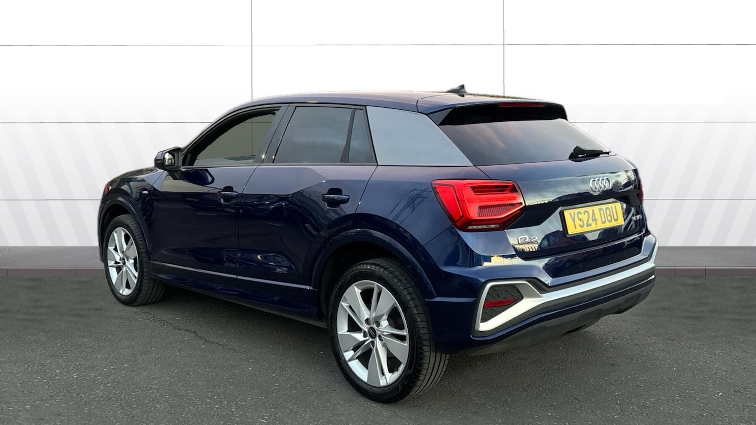 Used Audi Q2 2024 for sale - 76663879: Photo 2