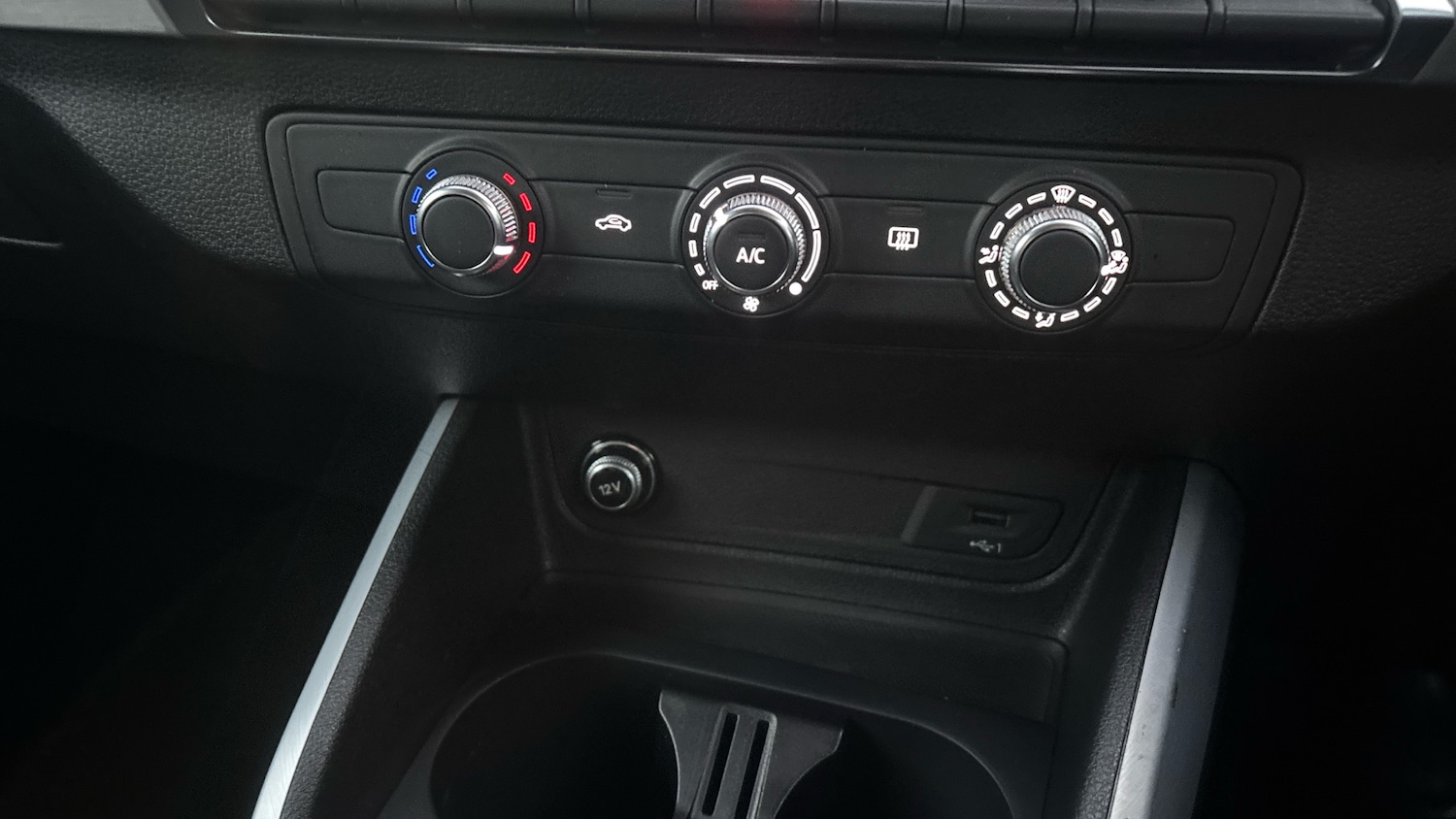 Used Audi Q2 2024 for sale - 76663879: Photo 26