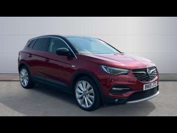 2020 (69) - 1.6 Hybrid4 300 Ultimate Nav 5dr Auto Hatchback