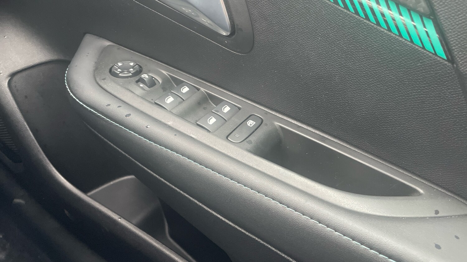 Used Peugeot 208 2022 for sale - 76413240: Photo 41