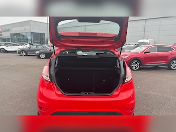 Used Ford Fiesta 2015 for sale - 78814108: Photo